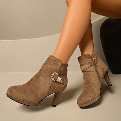 Women's Short Ankle Boot with Platform and Block Heel