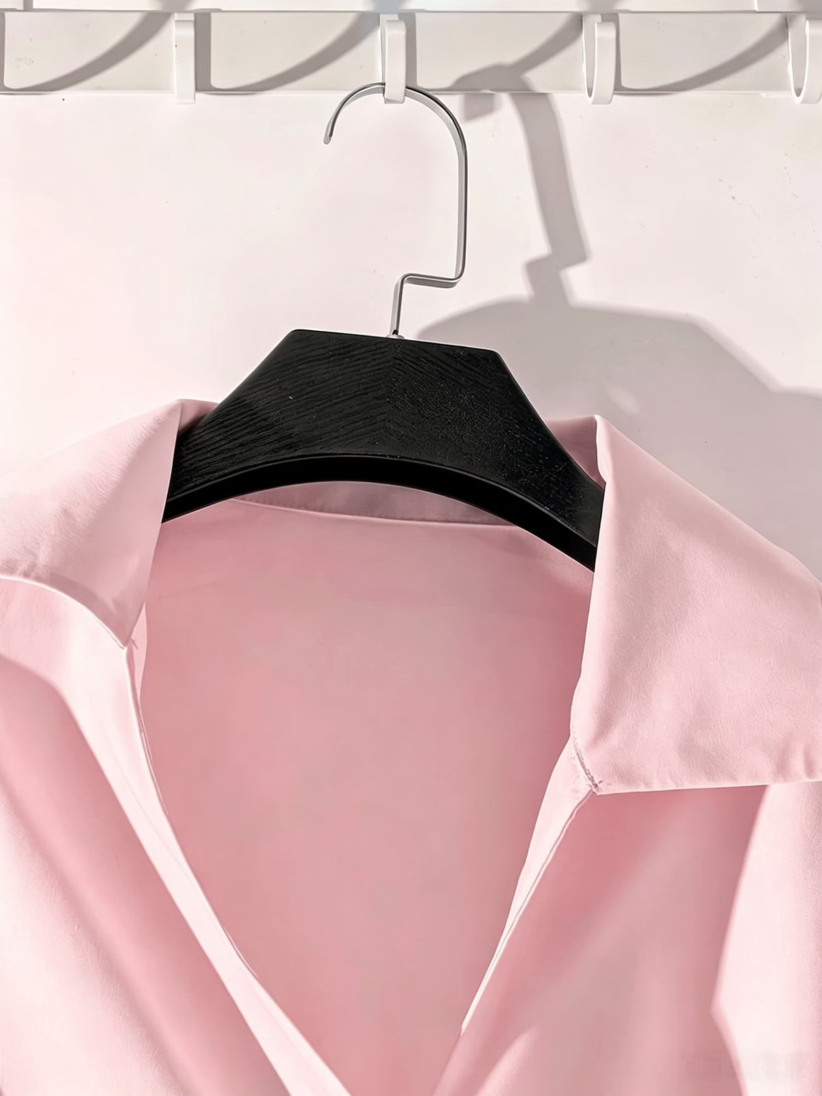 Women's Elegant Long Sleeve Blouse with Tie Detail