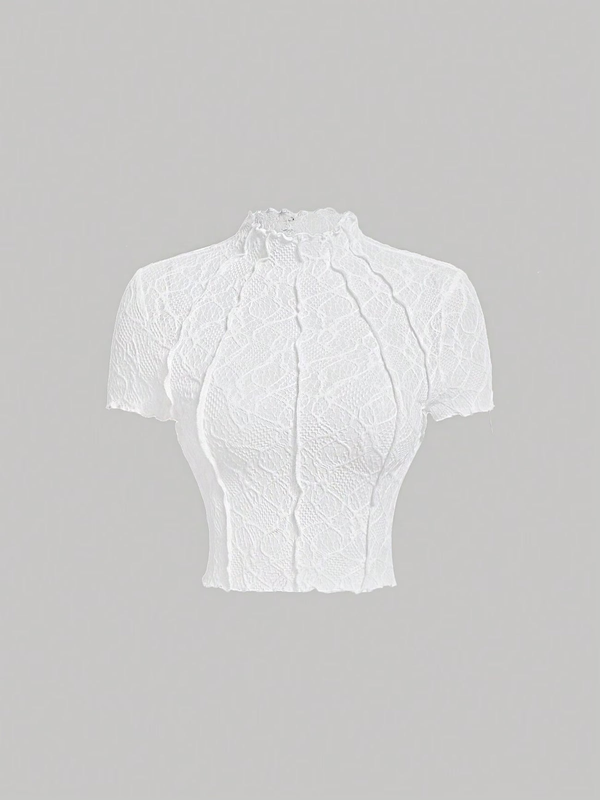 T-Shirt Feminina em Tule Floral com Renda Romântica