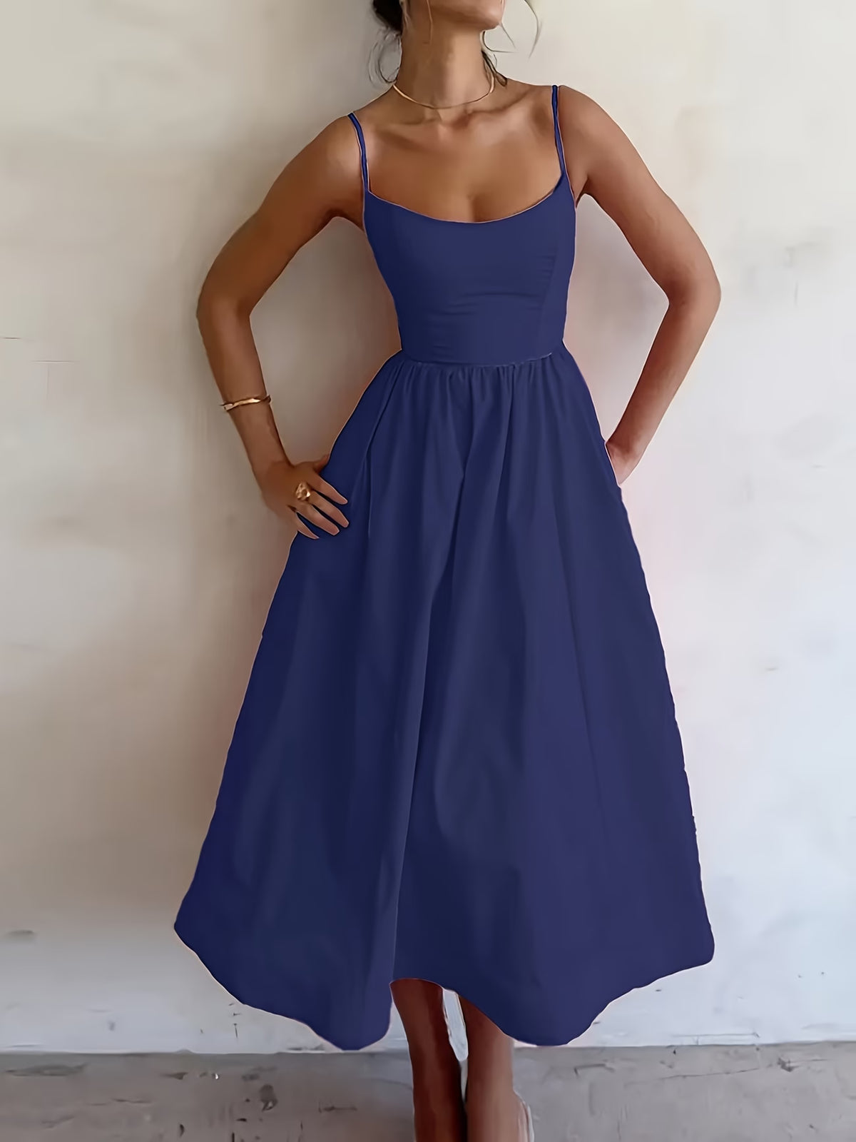 Women's Sleeveless Summer Midi Dress with Pleated Pockets