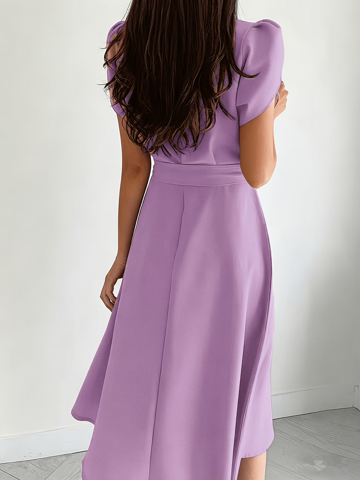 Women's Elegant Midi Dress with Balloon Sleeves and Belt