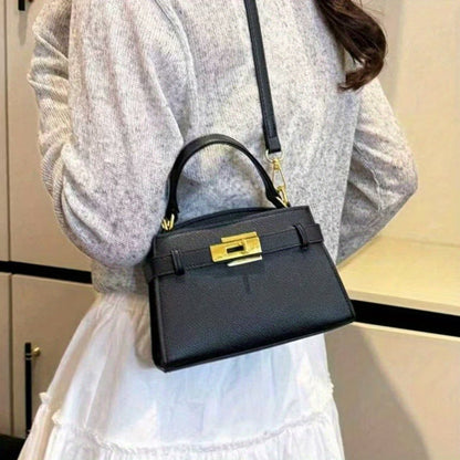 Bolsa Tote Feminina Estruturada com Ferragens Douradas