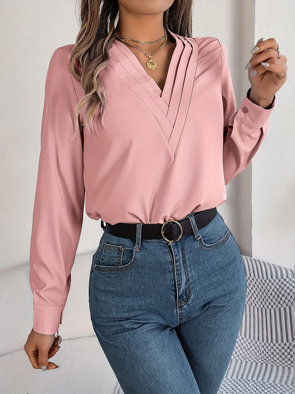 Women's Elegant V-Neck Blouse with Long Sleeves