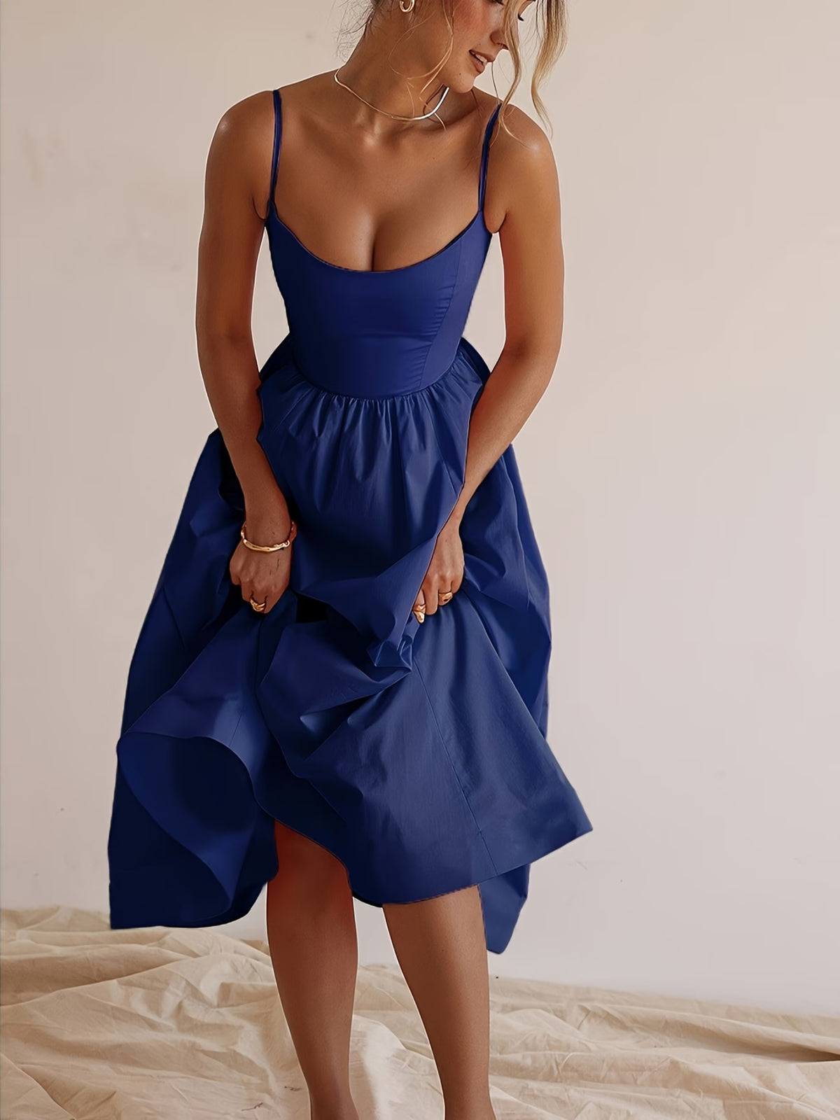 Women's Sleeveless Summer Midi Dress with Pleated Pockets