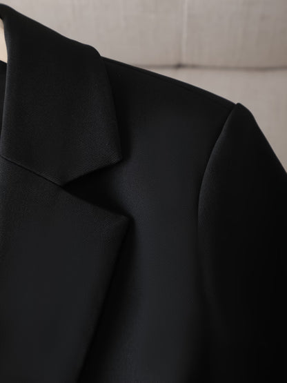 Women's Cropped Tailored Blazer with Elegant Drape