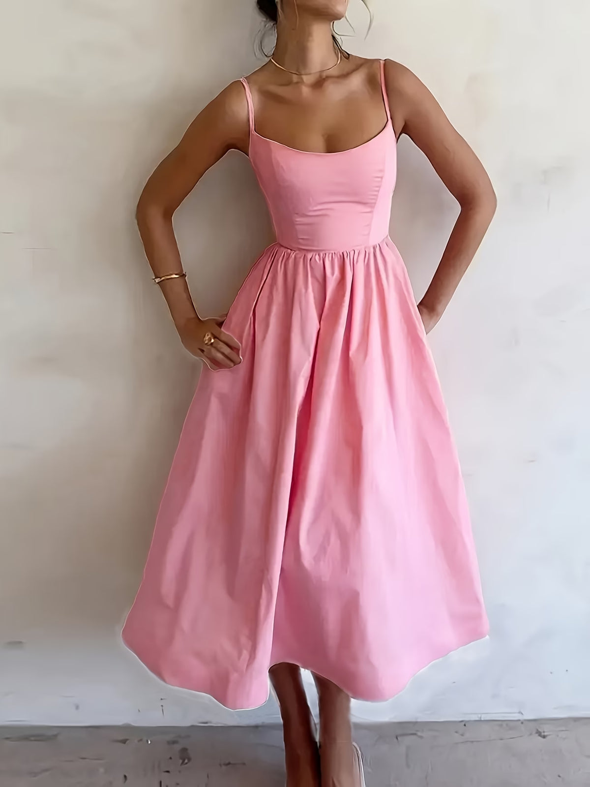 Women's Sleeveless Summer Midi Dress with Pleated Pockets