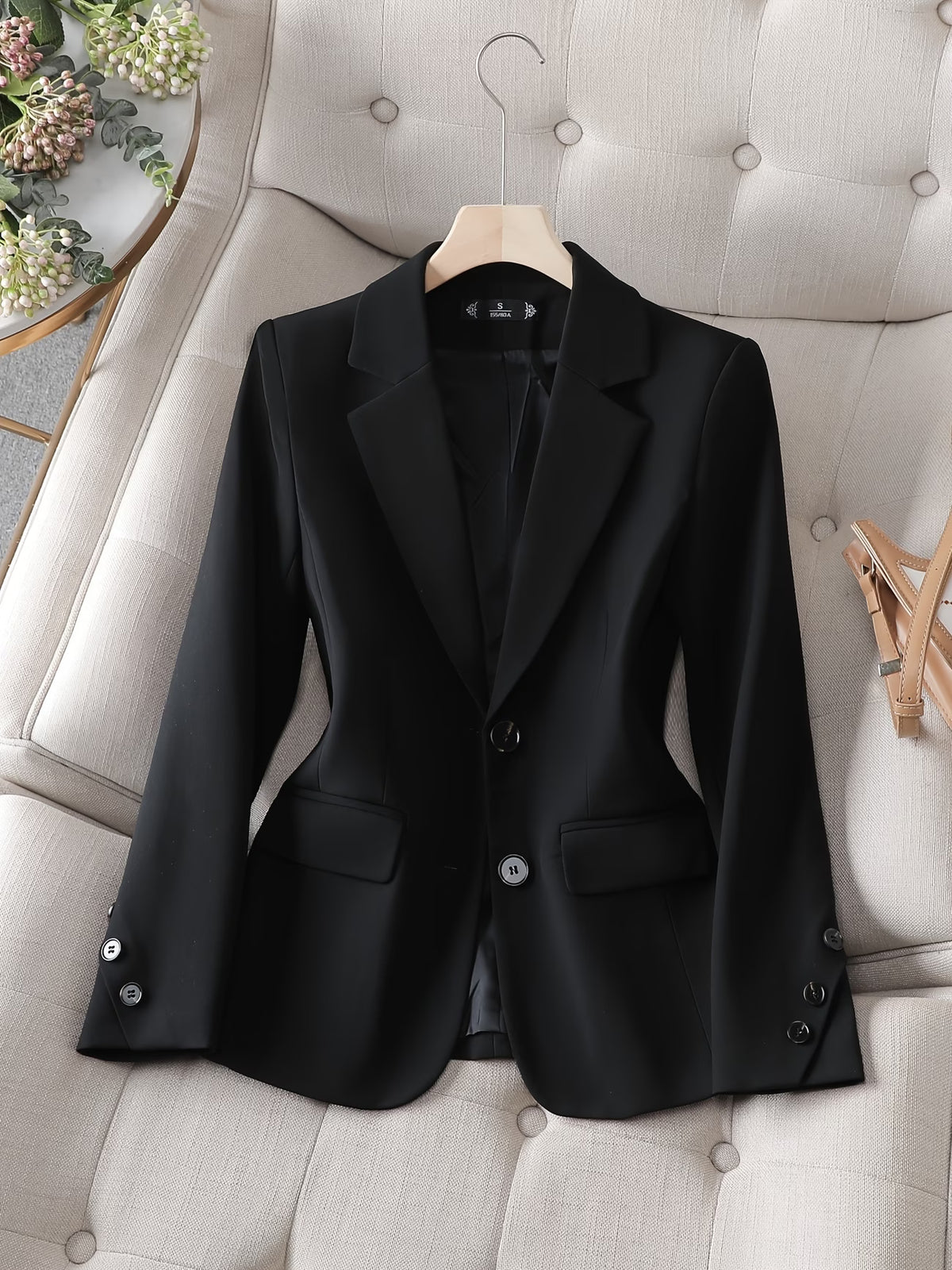 Women's Cropped Tailored Blazer with Elegant Drape